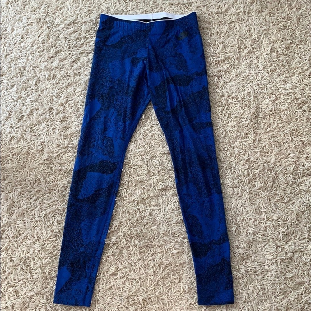 Womens Nike Leggings